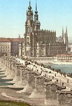 Bridge in Dresden in early 20th century.